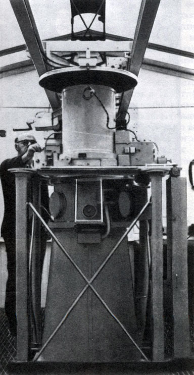 62. Гринвичская фотографическая зенитная труба, 1974 г. (Гринвичская обсерватория.)