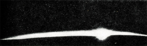 Восход Солнца в космосе. Снимок сделан с борта орбитальной станции 'Салют-4'